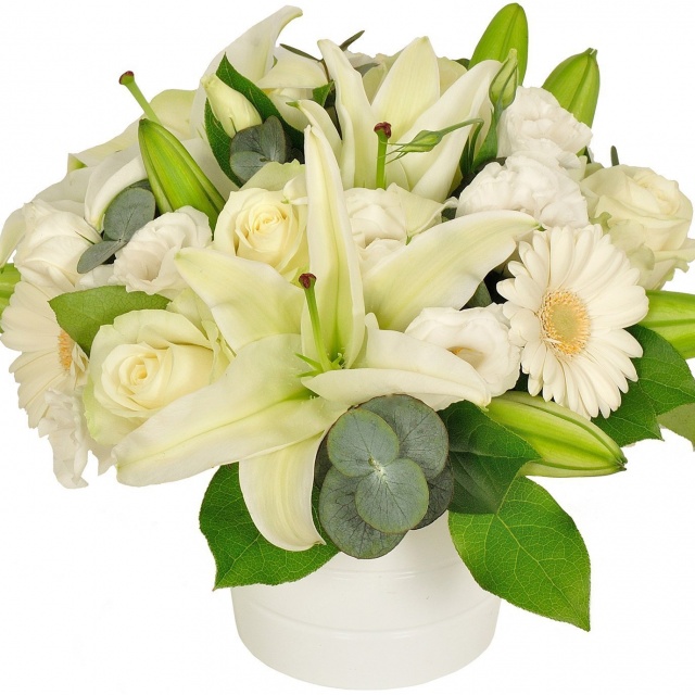 Композиция из Лилий, Лизиантуса и Роз «Звёздочка» Композиция из Лилий, Лизиантуса и Роз «Звёздочка»