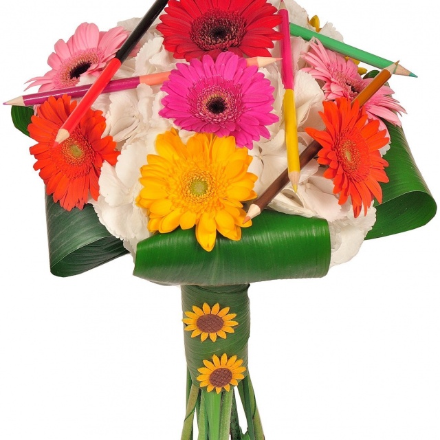 Букет из Гермини и Гортензий «Учат в школе» Букет из Гермини и Гортензий «Учат в школе»