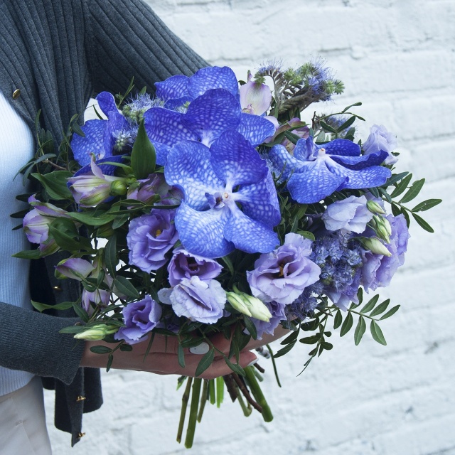 Букет из Орхидей Ванда, Лизиантуса и Альстромерий «Ариэль» Букет из Орхидей Ванда, Лизиантуса и Альстромерий «Ариэль»