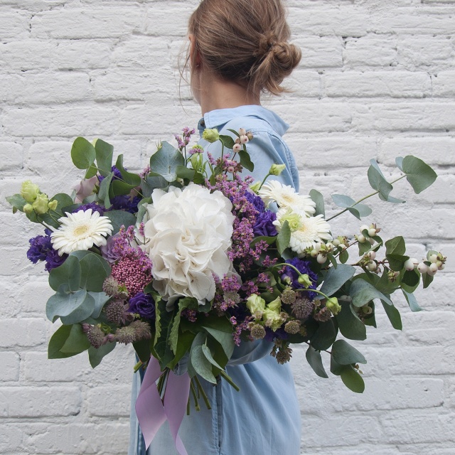 Букет из Гортензий, Гермини и Лизиантусов «Ботаника» Букет из Гортензий, Гермини и Лизиантусов «Ботаника»