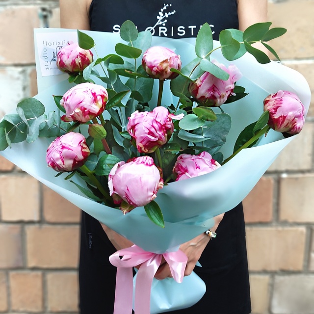 Букет Пионов «Сара Бернар» Букет Пионов «Сара Бернар»