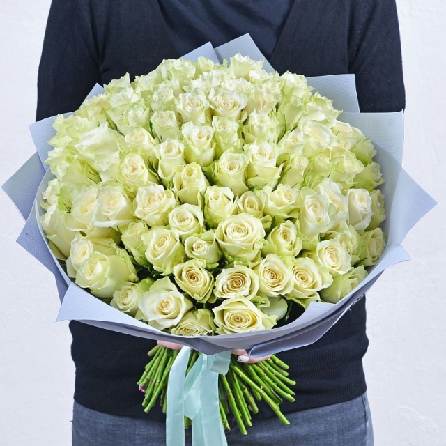 Букет из белых Роз Кения 101 шт 40 см «Свет Моей Души» Букет из белых Роз Кения 101 шт 40 см «Свет Моей Души»