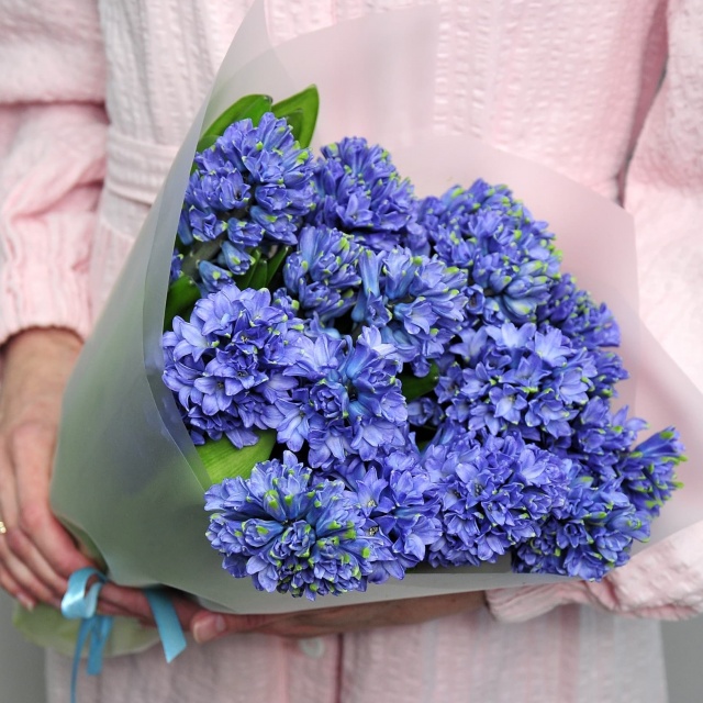 Букет из гиацинтов «Синие Очи» Букет из гиацинтов «Синие Очи»