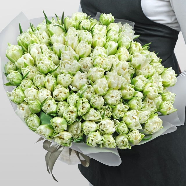 Букет из Пионовидных Тюльпанов 101 шт «Королева» Букет из Пионовидных Тюльпанов 101 шт «Королева»