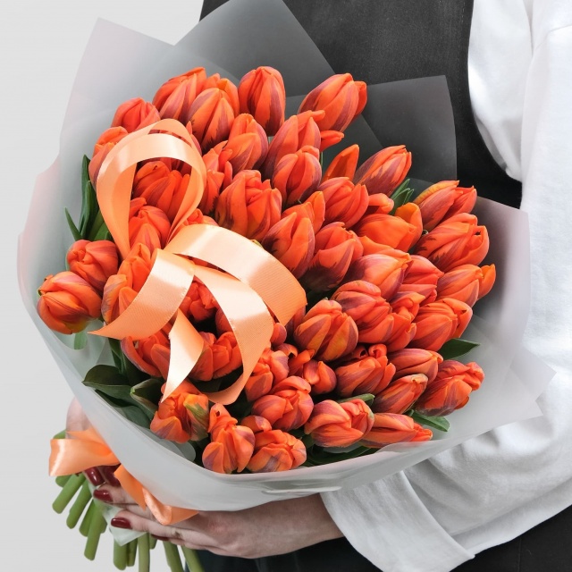 Букет из Тюльпанов 51шт «Хургада» Букет из Тюльпанов 51шт «Хургада»