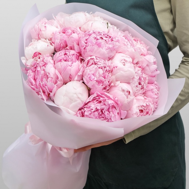 Букет из 21 Пиона «Розовый ветер» Букет из 21 Пиона «Розовый ветер»