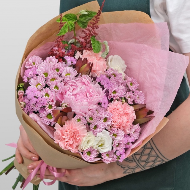 Букет из Гвоздики, Эустомы и Хризантемы «Закат на сафари» Букет из Гвоздики, Эустомы и Хризантемы «Закат на сафари»