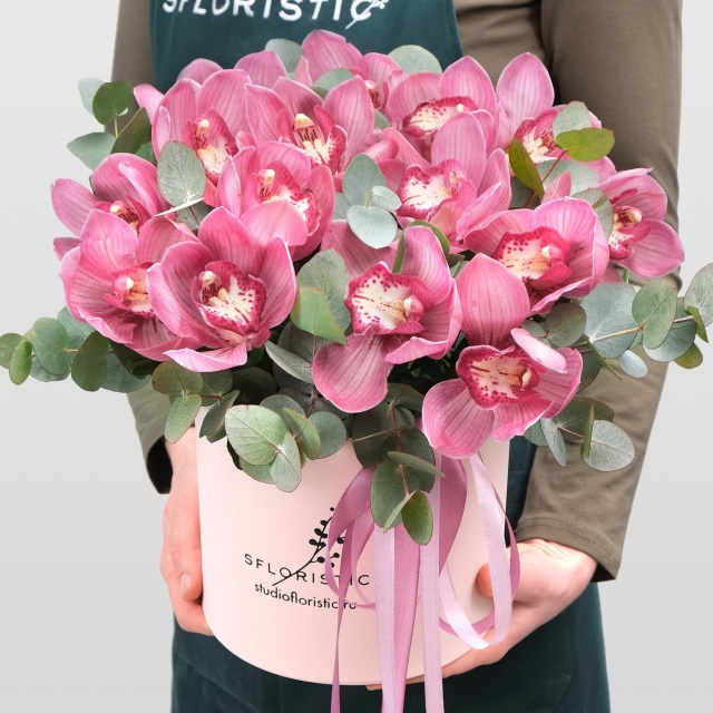 Композиция из розовых Орхидей «Лола» Композиция из розовых Орхидей «Лола»