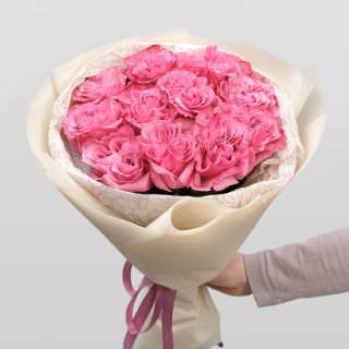 Букет из розовых Роз «Мулен Руж»