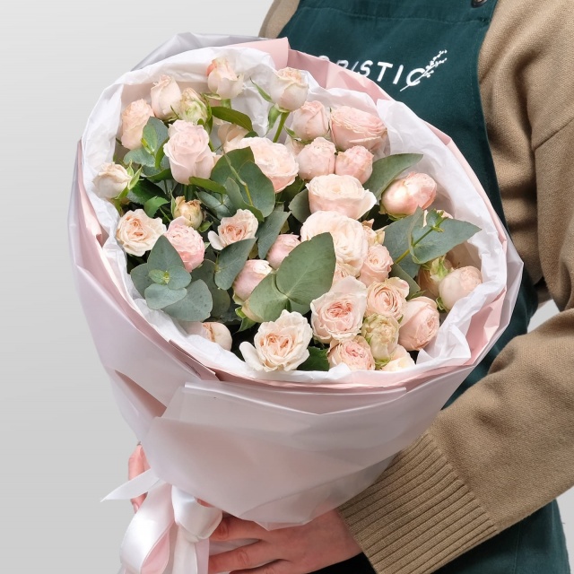 Букет из пионовидных Роз «Патрисия» Букет из пионовидных Роз «Патрисия»