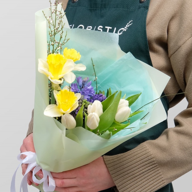 Букет из Тюльпанов, Гиацинта и Нарцисса «Весенняя теплота» Букет из Тюльпанов, Гиацинта и Нарцисса «Весенняя теплота»