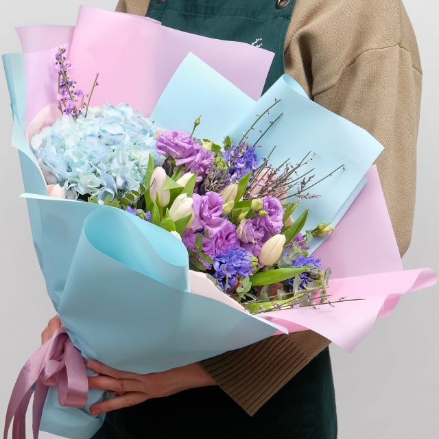 Букет из Гортензий, Тюльпанов и Гиацинтов «Мягкой» Букет из Гортензий, Тюльпанов и Гиацинтов «Мягкой»