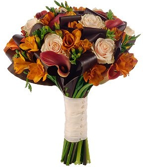 Букет из Роз, Калл и Фрезий «Персики и крем» Букет из Роз, Калл и Фрезий «Персики и крем»
