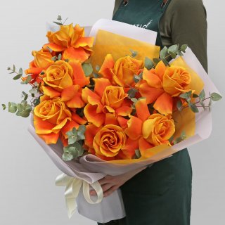 Букет оранжевых Роз Эквадор «Золотой закат»