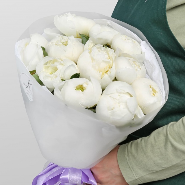 Букет из Пионов «Сияние чистоты» Букет из Пионов «Сияние чистоты»