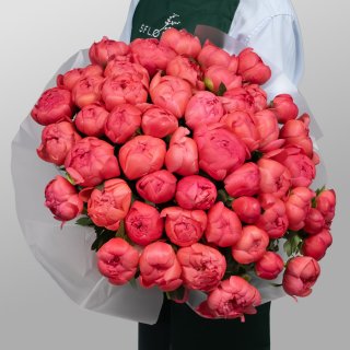 Букет коралловых Пионов «Лагуна грёз» Букет коралловых Пионов «Лагуна грёз»