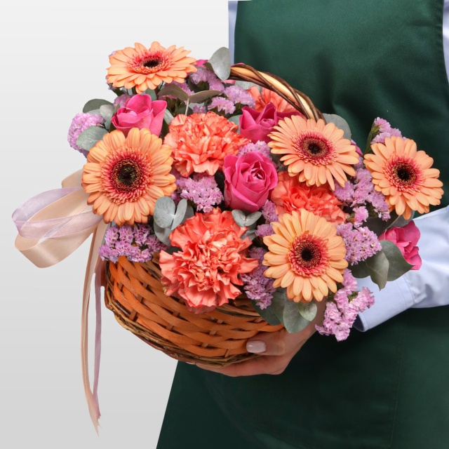 Композиция из Роз, Гермини и Диантуса «Апельсин» Композиция из Роз, Гермини и Диантуса «Апельсин»