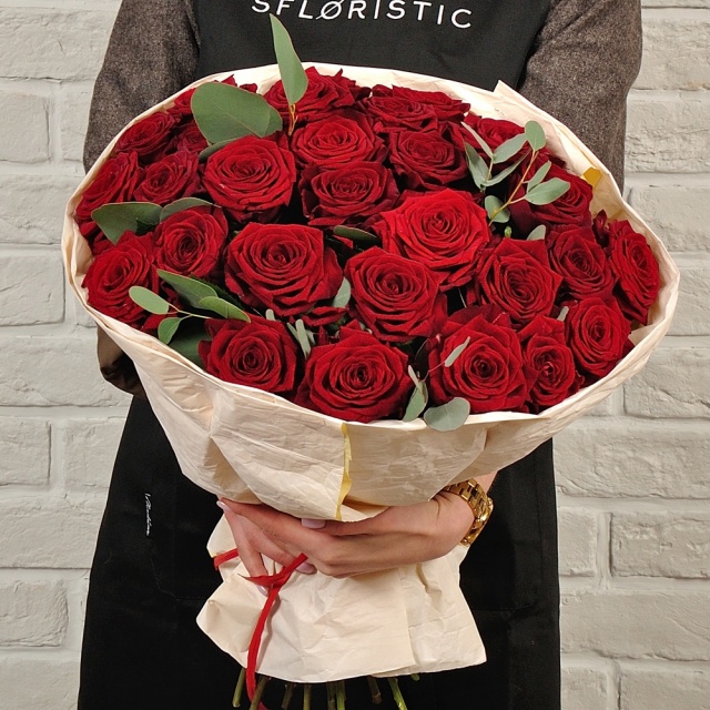 Букет из красных Роз 60 см «Искренность» Букет из красных Роз 60 см «Искренность»