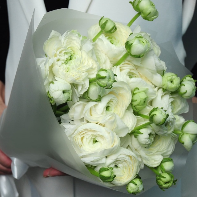 Букет из Ранункулюсов «Белые ночи» Букет из Ранункулюсов «Белые ночи»