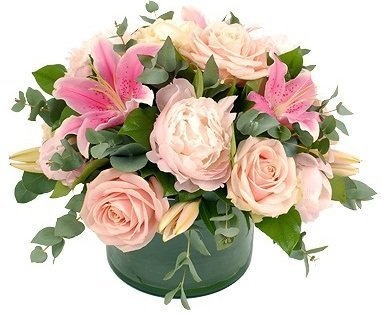 Композиция из Пионов и Лилий «Шикарная композиция» Композиция из Пионов и Лилий «Шикарная композиция»