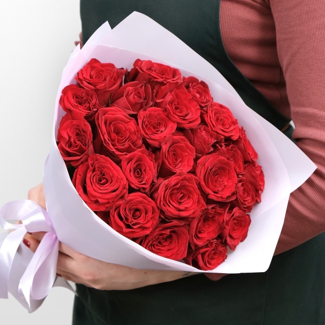 Букет из красных Роз 40 см 25 шт «Симфония любви» Букет из красных Роз 40 см 25 шт «Симфония любви»