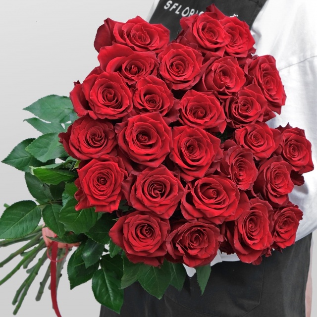 Букет из красных Роз 25 шт 100 см «Аурелия» Букет из красных Роз 25 шт 100 см «Аурелия»