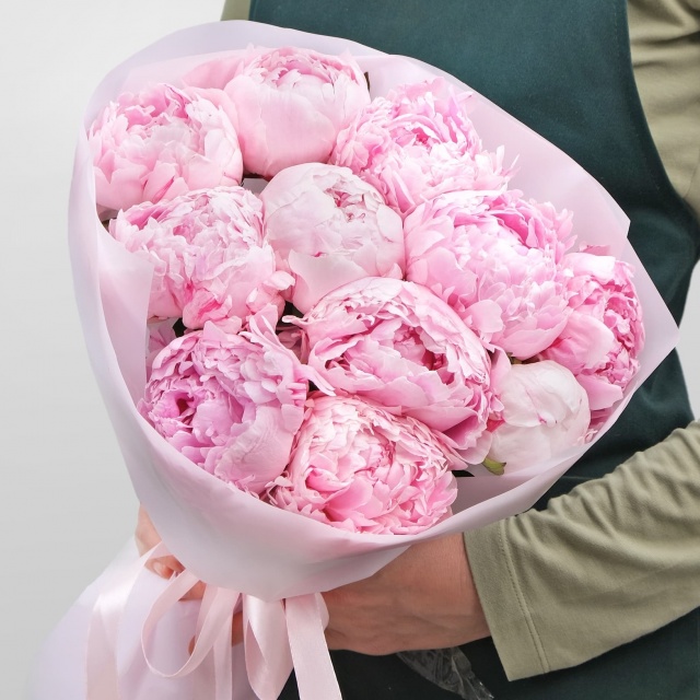 Букет из 11 Пионов «Воздушное облачко» Букет из 11 Пионов «Воздушное облачко»