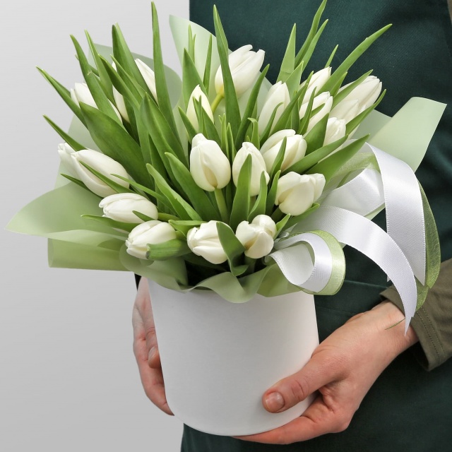 Композиция из Тюльпанов «Ангельский рассвет» Композиция из Тюльпанов «Ангельский рассвет»