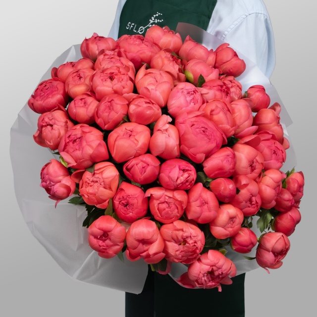 Букет коралловых Пионов «Лагуна грёз» Букет коралловых Пионов «Лагуна грёз»