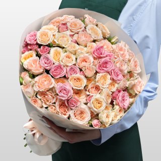 Букет Кустовых Роз «Нежнее нежного» Букет Кустовых Роз «Нежнее нежного»