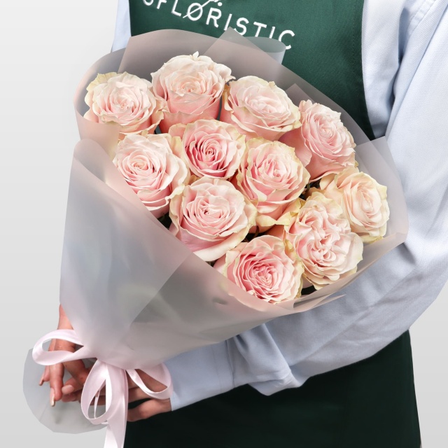 Букет Роз Эквадор 11 шт «Порхание чувств» Букет Роз Эквадор 11 шт «Порхание чувств»