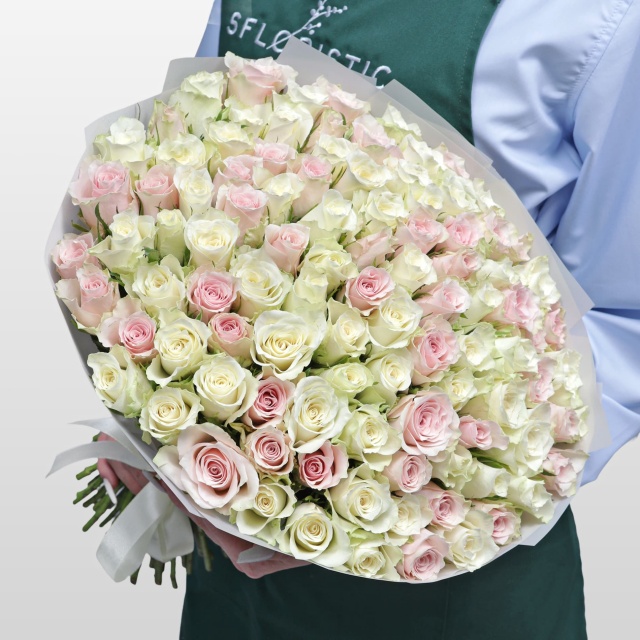 Букет Роз Кения 101 шт «Сердце Принцессы» Букет Роз Кения 101 шт «Сердце Принцессы»