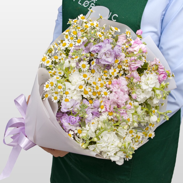 Букет из Ромашек и Маттиолы «Дикий Мед» Букет из Ромашек и Маттиолы «Дикий Мед»