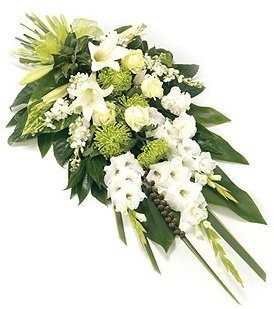 Букет из Гладиолусов, Роз и Хризантем «Белая печаль» Букет из Гладиолусов, Роз и Хризантем «Белая печаль»