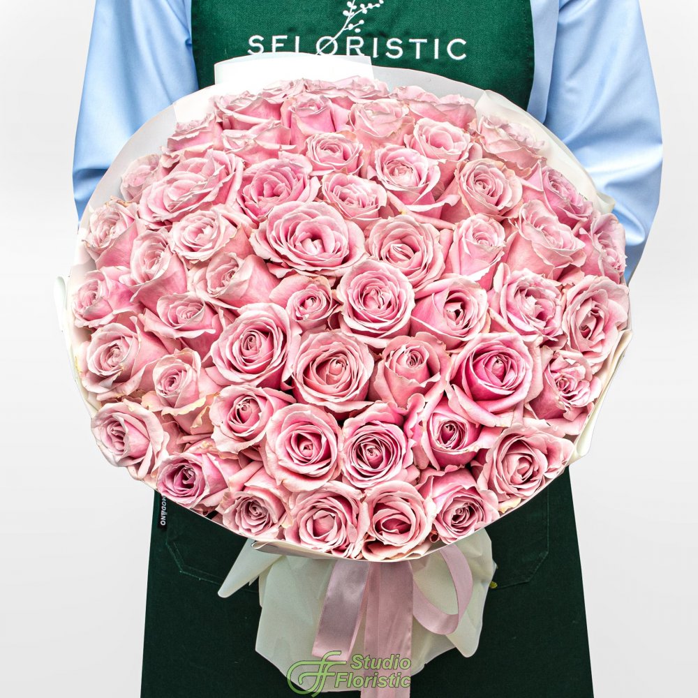 Букет из розовых Роз Россия 51 шт «Облако Нежности» Букет из розовых Роз Россия 51 шт «Облако Нежности»