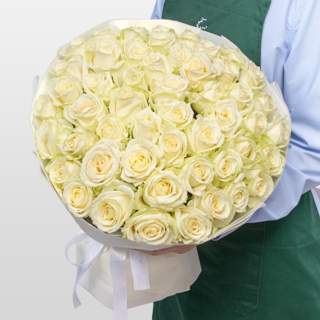 Букет из белых Роз Россия 51 шт «Белый Океан» Букет из белых Роз Россия 51 шт «Белый Океан»