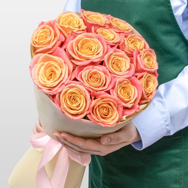 Букет из Роз Мисс Пигги 15 шт «Апельсиновый Джем» Букет из Роз Мисс Пигги 15 шт «Апельсиновый Джем»