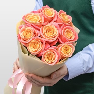 Букет из Роз Мисс Пигги 9 шт «Нежный Огонек» Букет из Роз Мисс Пигги 9 шт «Нежный Огонек»