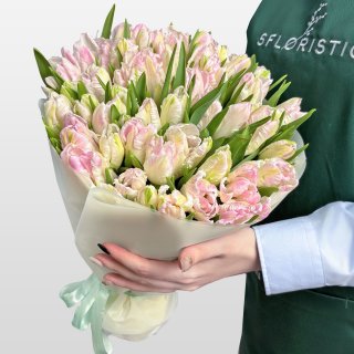 Букет бело-розовых Пионовидных Тюльпанов 51 шт «Сливочный пломбир» Букет бело-розовых Пионовидных Тюльпанов 51 шт «Сливочный пломбир»