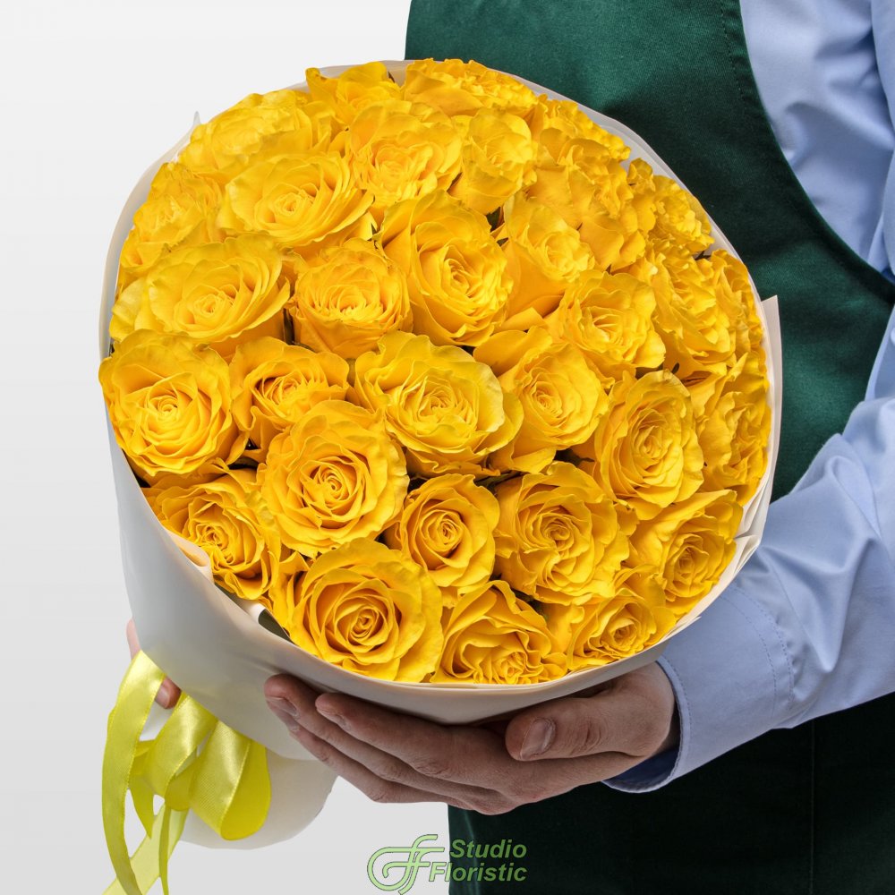 Букет желтых Роз Кения 40 см 31 шт «Солнечный Поцелуй» Букет желтых Роз Кения 40 см 31 шт «Солнечный Поцелуй»