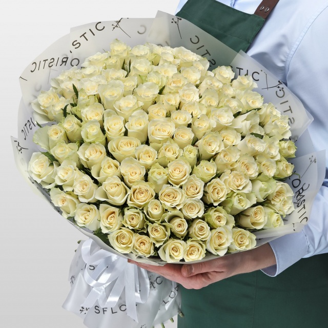 Букет из белых Роз Кения 60 см 101 шт «Млечный путь» Букет из белых Роз Кения 60 см 101 шт «Млечный путь»