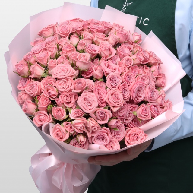 Букет из Кустовых Роз 31 шт «Облако грез» Букет из Кустовых Роз 31 шт «Облако грез»