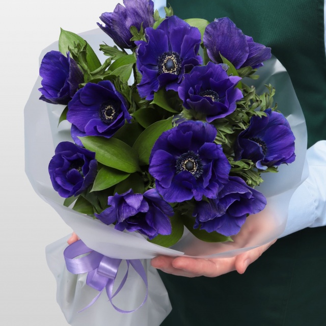 Букет из фиолетовых Анемонов «Ночная магия» Букет из фиолетовых Анемонов «Ночная магия»